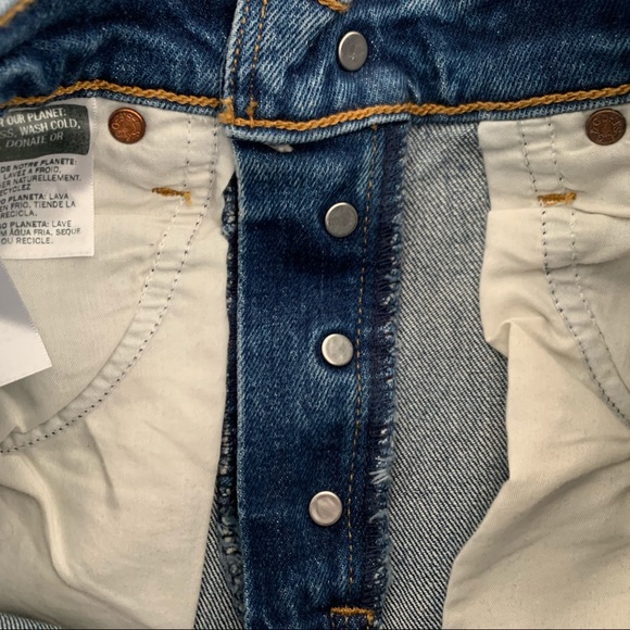 Levi’s Wedgie Fit Straight Leg Jeans - Picture 11 of 12